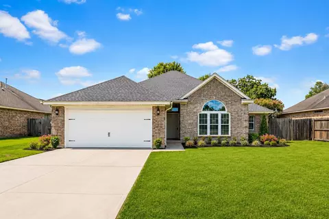 9680 N Nevada St, Beaumont, TX 77707