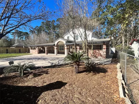 Exterior - 10811 River Oaks Dr, Conroe, TX 77385 photo 2 of 11