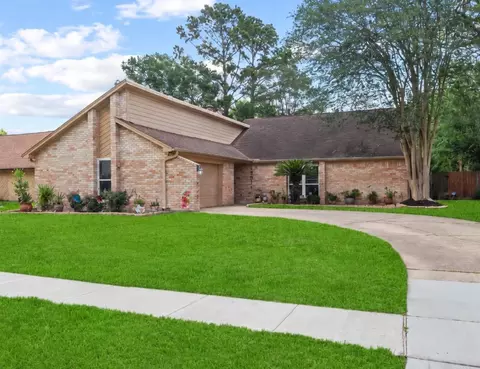 15511 Tumbling Rapids Dr, Houston, TX 77084