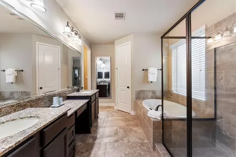 Bath - 131 Deerchase Dr, Conroe, TX 77384 photo 1 of 4