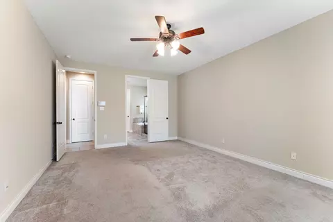 Bedroom - 131 Deerchase Dr, Conroe, TX 77384 photo 1 of 6