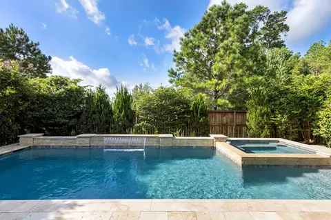 Exterior - 131 Deerchase Dr, Conroe, TX 77384 photo 5 of 9