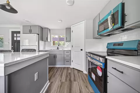 Kitchen - 127 Pine Wood, Trinity, TX 75862 photo 1 of 1