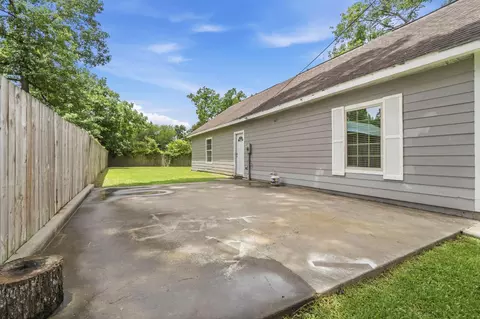 Exterior - 191 Burch Rd, Shepherd, TX 77371 photo 5 of 8