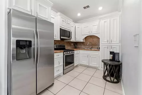 Kitchen - 191 Burch Rd, Shepherd, TX 77371 photo 1 of 2