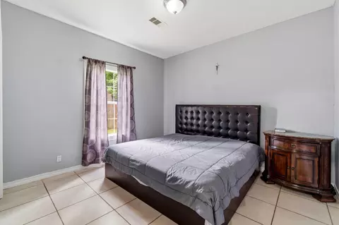 Bedroom - 191 Burch Rd, Shepherd, TX 77371 photo 4 of 5