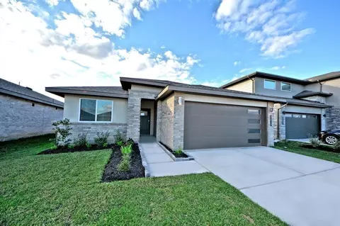 7703 Rainham Valley Ln, Richmond, TX 77407