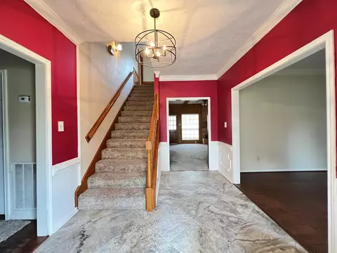 2306 Vine Creek Dr, Kingwood, TX 77345
