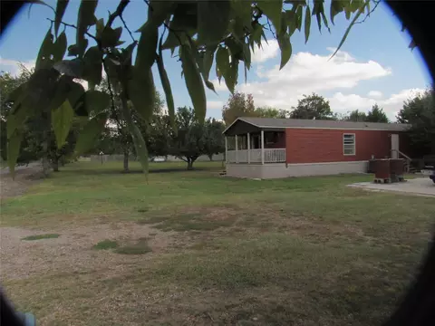 269 Cr 1008, Wolfe City, TX 75496