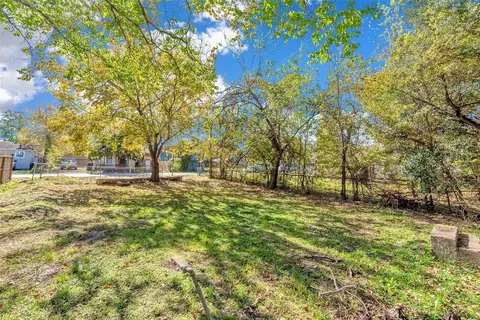 3203 Adelia St, Houston, TX 77026