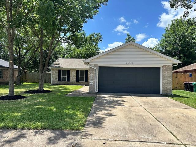 22015 Singing Spurs Dr, Katy, TX 77450