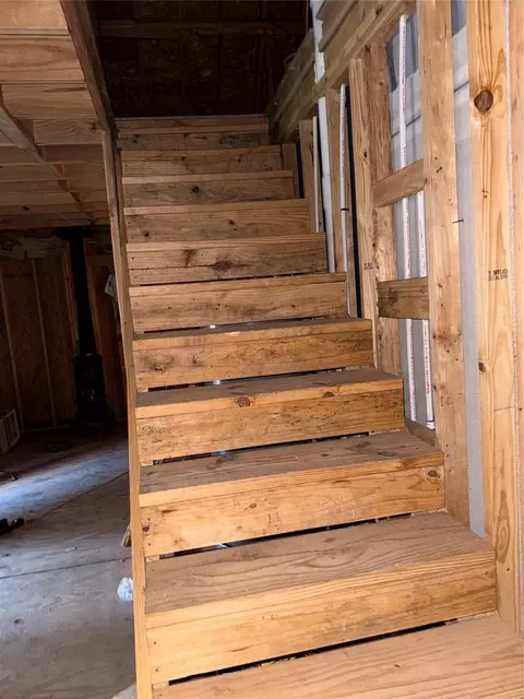 Entry Way - 224 Sequoia Ln, Onalaska, TX 77360 photo 2 of 2