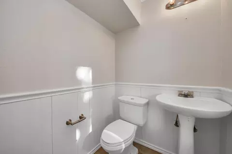 Bath - 1903 Ryansbrook Ln, Spring, TX 77386 photo 1 of 5