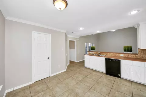 Kitchen - 1903 Ryansbrook Ln, Spring, TX 77386 photo 7 of 7