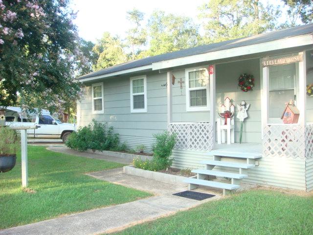 190 Maple Ln, Shepherd, TX 77371 photo 1