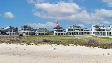 3433 Sand Castle Ln, Crystal Beach, TX 77650