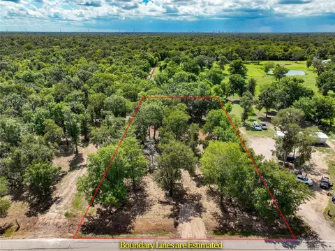 2301 Cr 851, Brazoria, TX 77422
