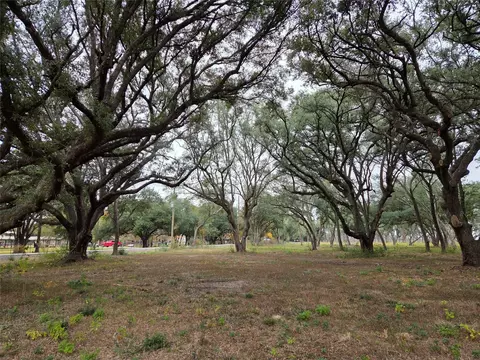 00 Runneburg Rd, Crosby, TX 77532