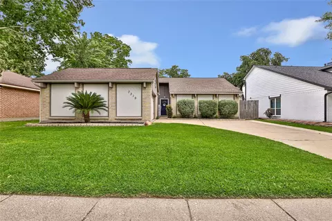 7319 Blanco Pines Dr, Humble, TX 77346