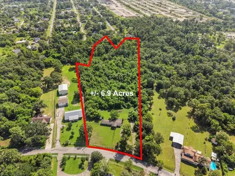 1116 Red Bud St, Channelview, TX 77530