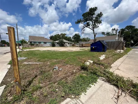 0 Everett St, Houston, TX 77009