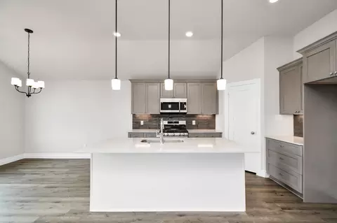 Kitchen - 25662 John Wayne Rd, Splendora, TX 77372 photo 3 of 4