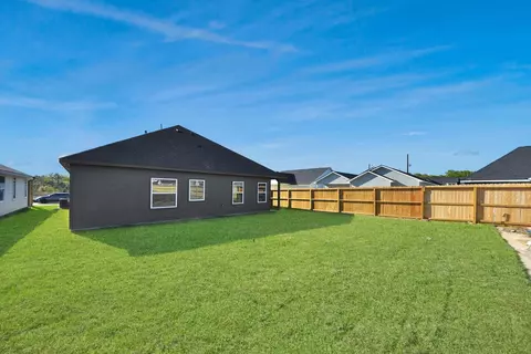 Exterior - 25662 John Wayne Rd, Splendora, TX 77372 photo 3 of 4