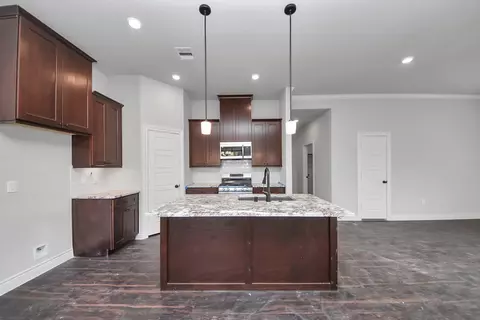 Kitchen - 25662 John Wayne Rd, Splendora, TX 77372 photo 4 of 4