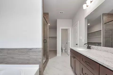 Bath - 25662 John Wayne Rd, Splendora, TX 77372 photo 3 of 7