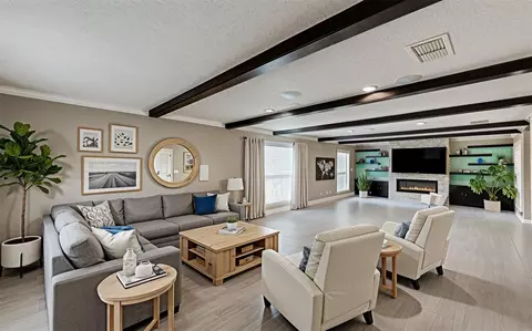 15110 Torry Pines Rd, Houston, TX 77062