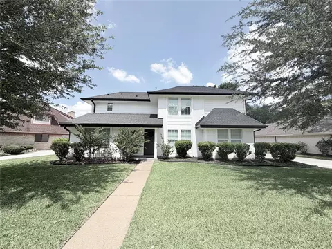 2906 Pecan Ridge Dr, Sugar Land, TX 77479