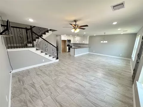 12703 W Hardy Rd, Houston, TX 77037