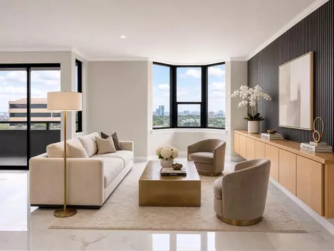 651 Bering Dr #1002, Houston, TX 77057