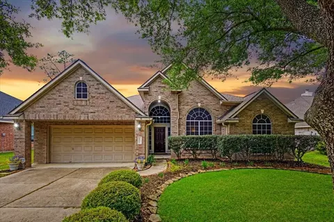 18615 Camellia Estates Ln, Cypress, TX 77429