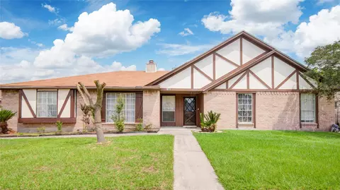 19326 Plantain Dr, Katy, TX 77449