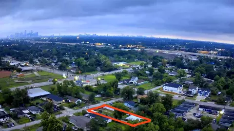 4217 E Toliver St, Houston, TX 77016