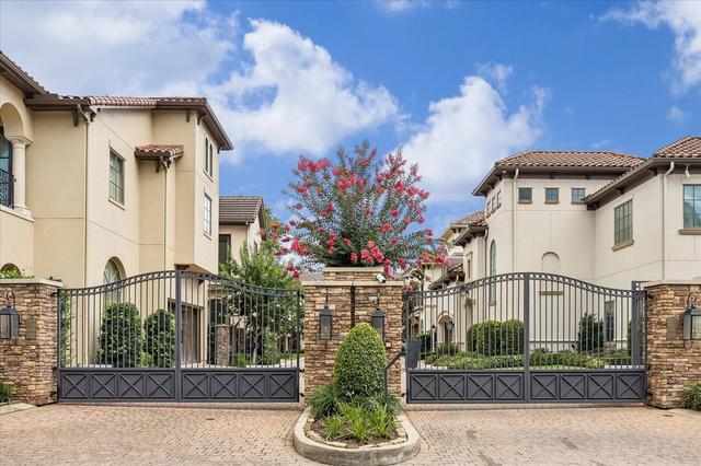 1101 Longmont Place Ct, Houston, TX 77056