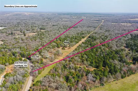 210 Fcr 521, Fairfield, TX 75840