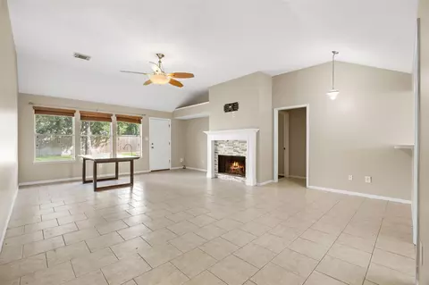 Living - 5526 Clarkston Ln, Spring, TX 77379 photo 1 of 2