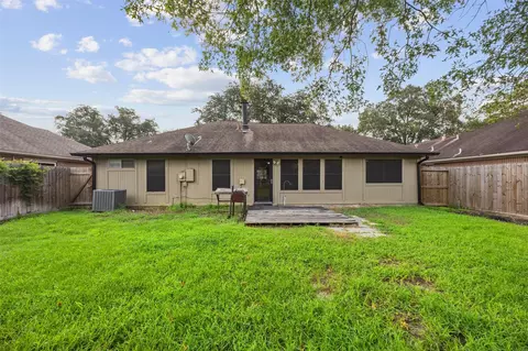 Exterior - 5526 Clarkston Ln, Spring, TX 77379 photo 4 of 4