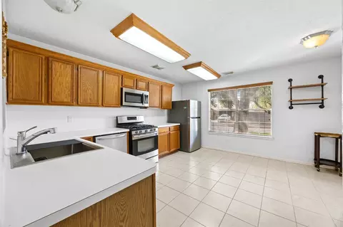 Kitchen - 5526 Clarkston Ln, Spring, TX 77379 photo 1 of 3