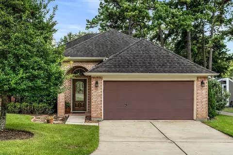 132 Fairway View Ln, Montgomery, TX 77356