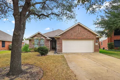 25910 N Lakefair Dr, Richmond, TX 77406