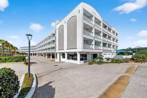 6102 Seawall Blvd #120, Galveston, TX 77551