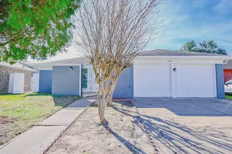 15427 Evergreen Place Dr, Houston, TX 77083