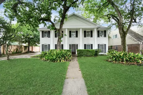 7403 Theisswood Rd, Spring, TX 77379