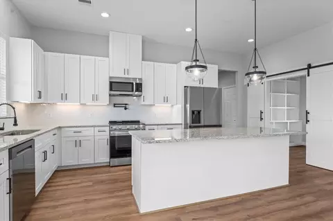 Kitchen - 11434 Durant Dr, Conroe, TX 77306 photo 4 of 5