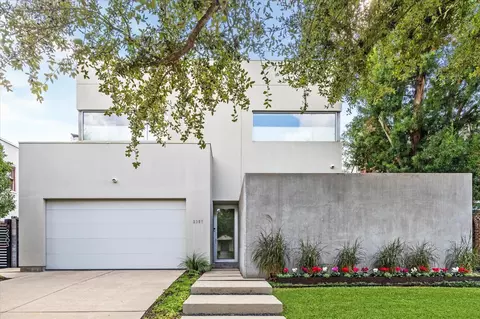 2307 Wroxton Rd, Houston, TX 77005