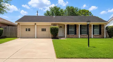 10911 Sageleaf Ln, Houston, TX 77089