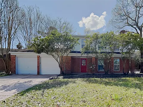 2902 Clear Ridge Dr, Houston, TX 77339